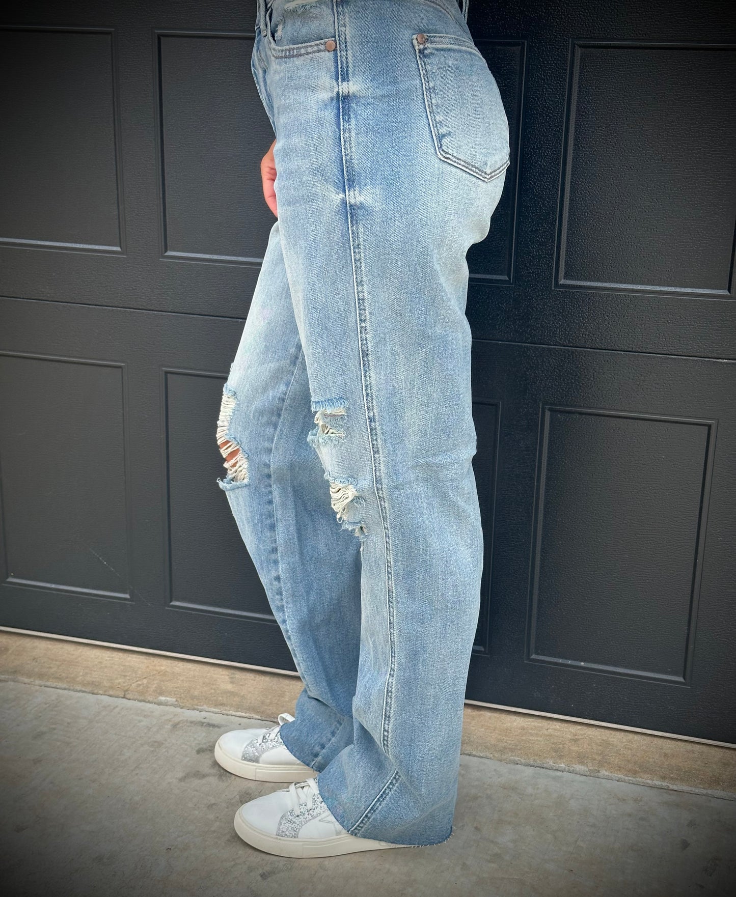 Judy Blue 90s Straight High Waisted Denim Jeans With Distressing