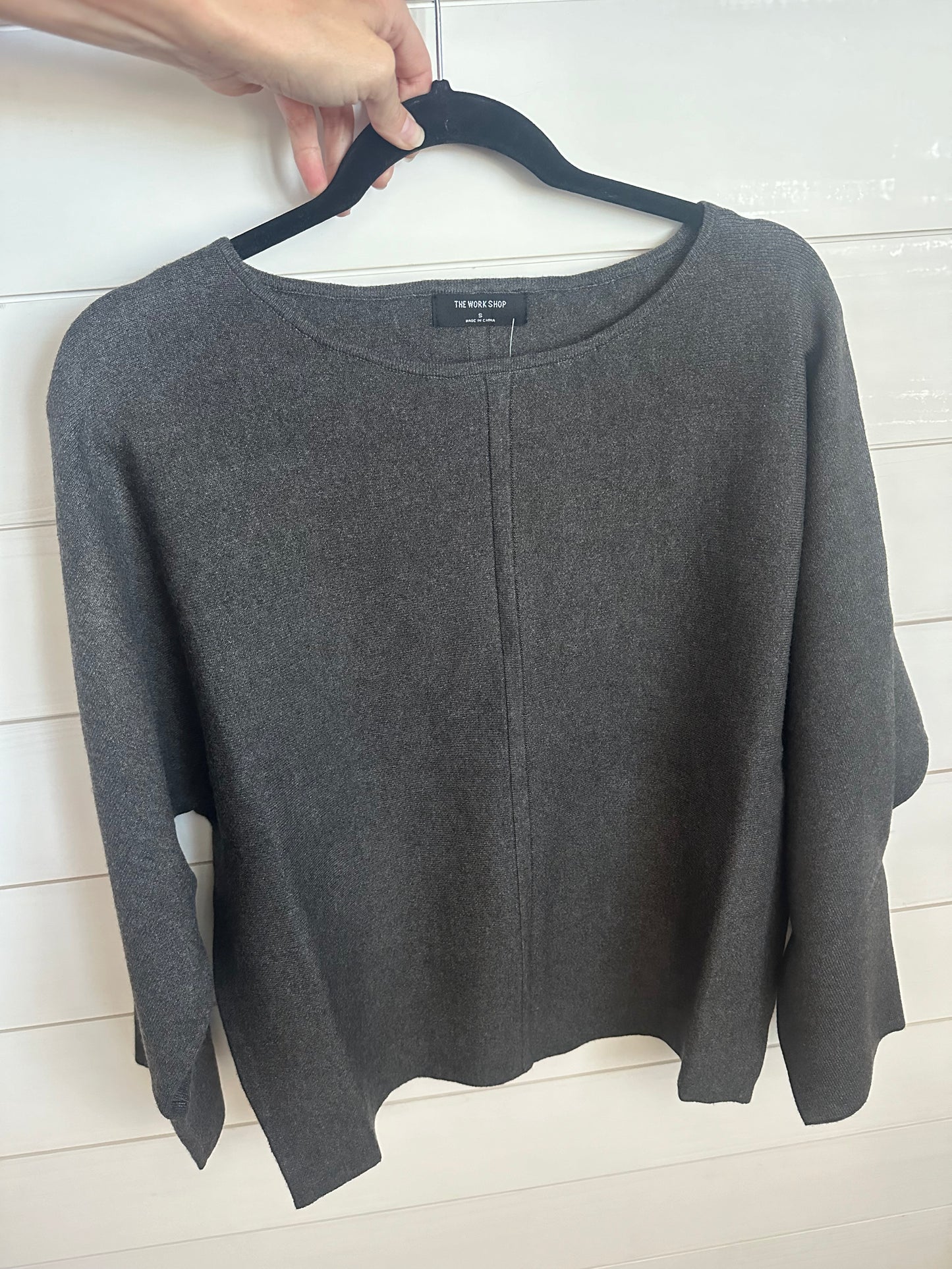 SOLID BOAT NECK FRONT SEAM KNIT SWEATER